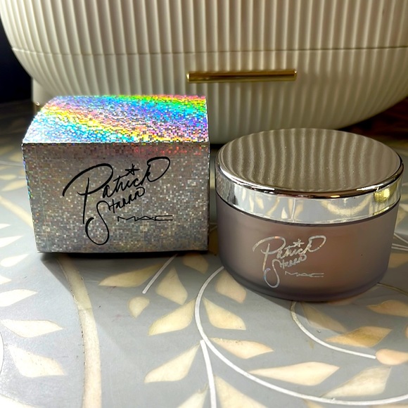 MAC Cosmetics Patrick Starrr Limited Edition Loose Setting Powder BNIB - Picture 2 of 4